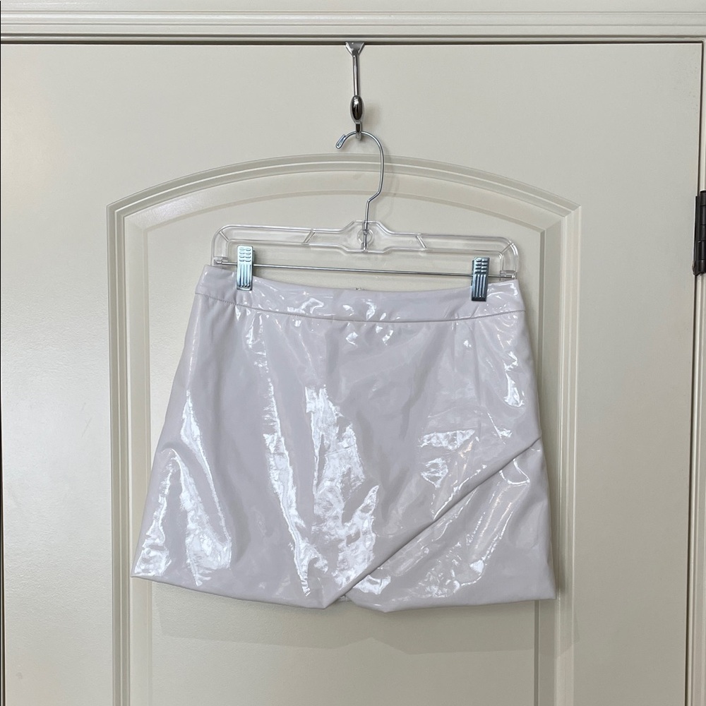 TCEC Glossy White Skirt